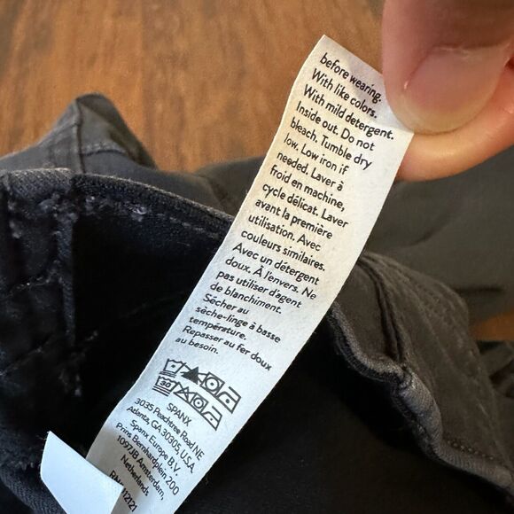 SPANX Twill Cargo Jogger Ankle Zip in Washed Black Charcoal Grey - Picture 12 of 15